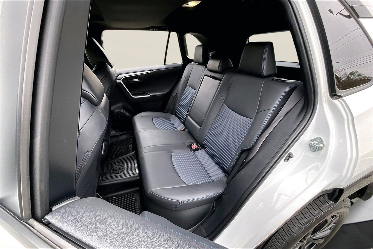 Used 2023 Toyota RAV4 XSE image 21