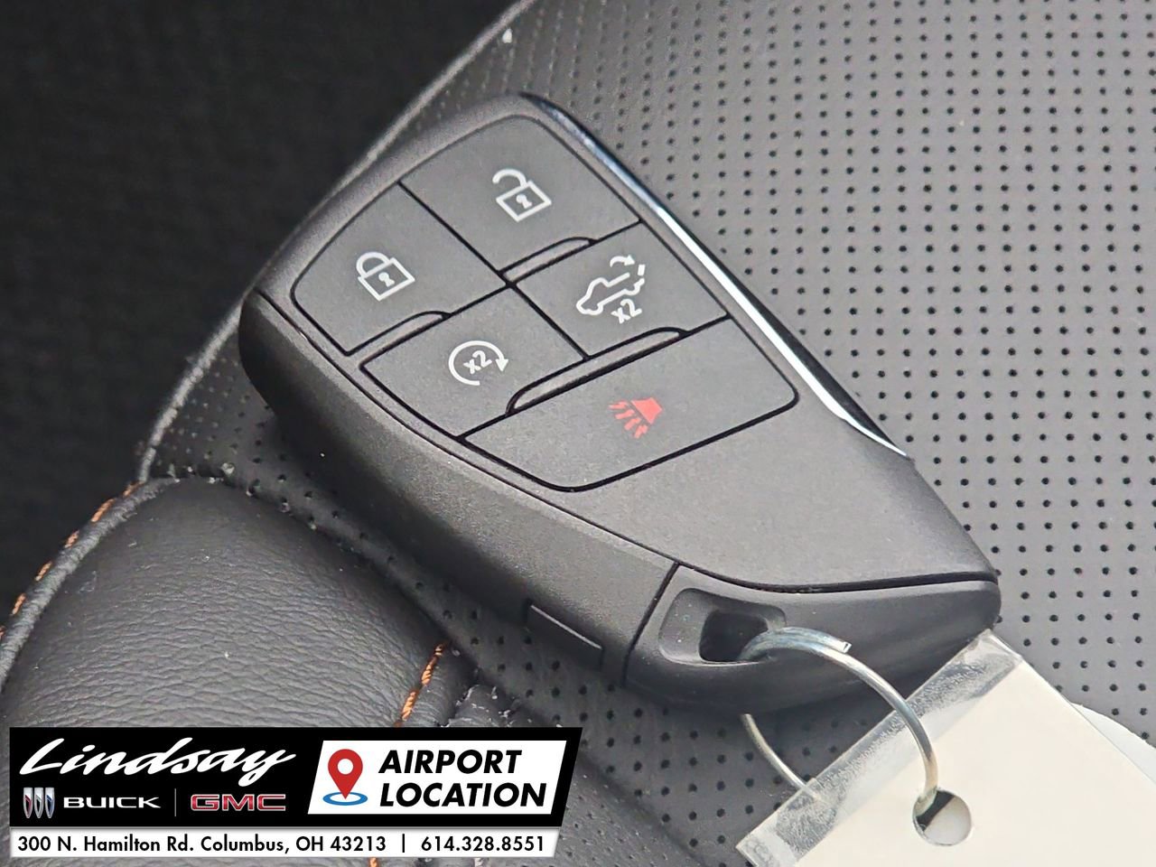 New 2025 GMC Sierra 2500 AT4 w/ AT4 Premium Plus Package image 36