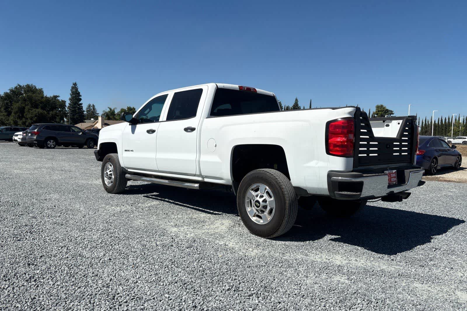 Used 2015 Chevrolet Silverado 2500 LT RWD image 7