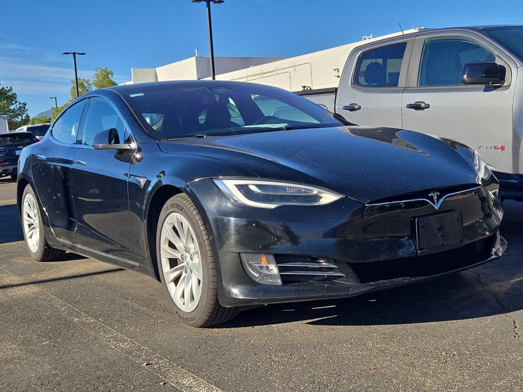 Used 2018 Tesla Model S 75D AWD/4WD image 3