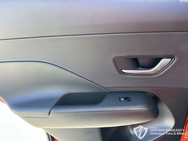 New 2026 Hyundai Kona Limited FWD image 24
