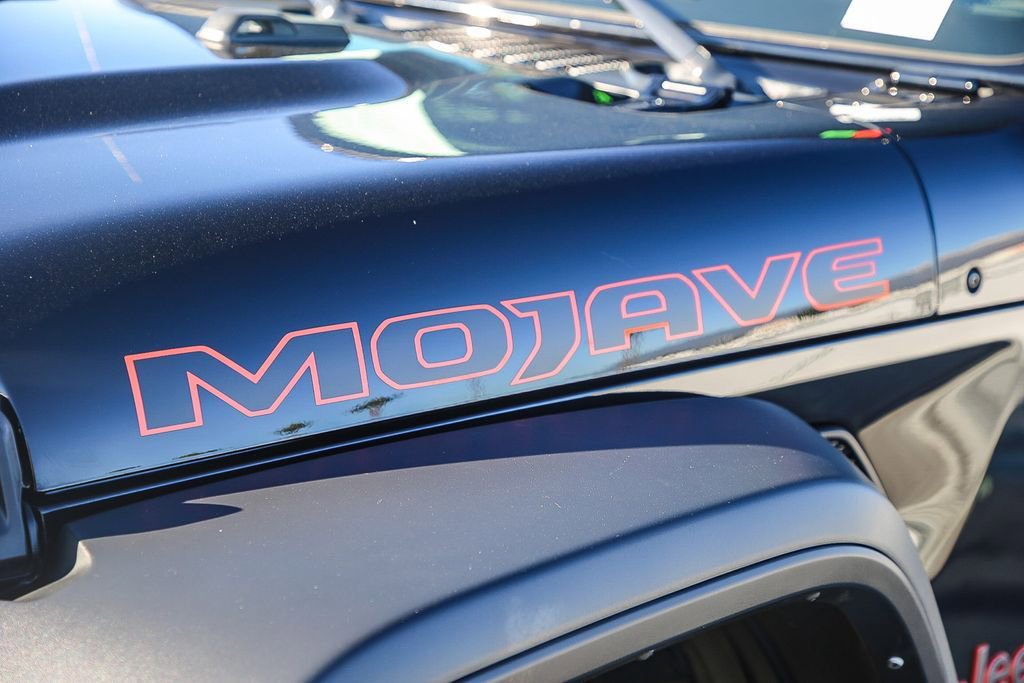 Certified 2022 Jeep Gladiator Mojave w/ Cold Weather Group image 6