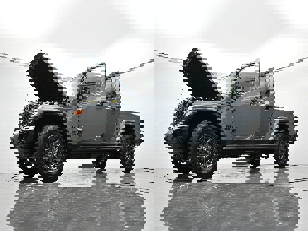 New 2026 Jeep Gladiator Sport image 48