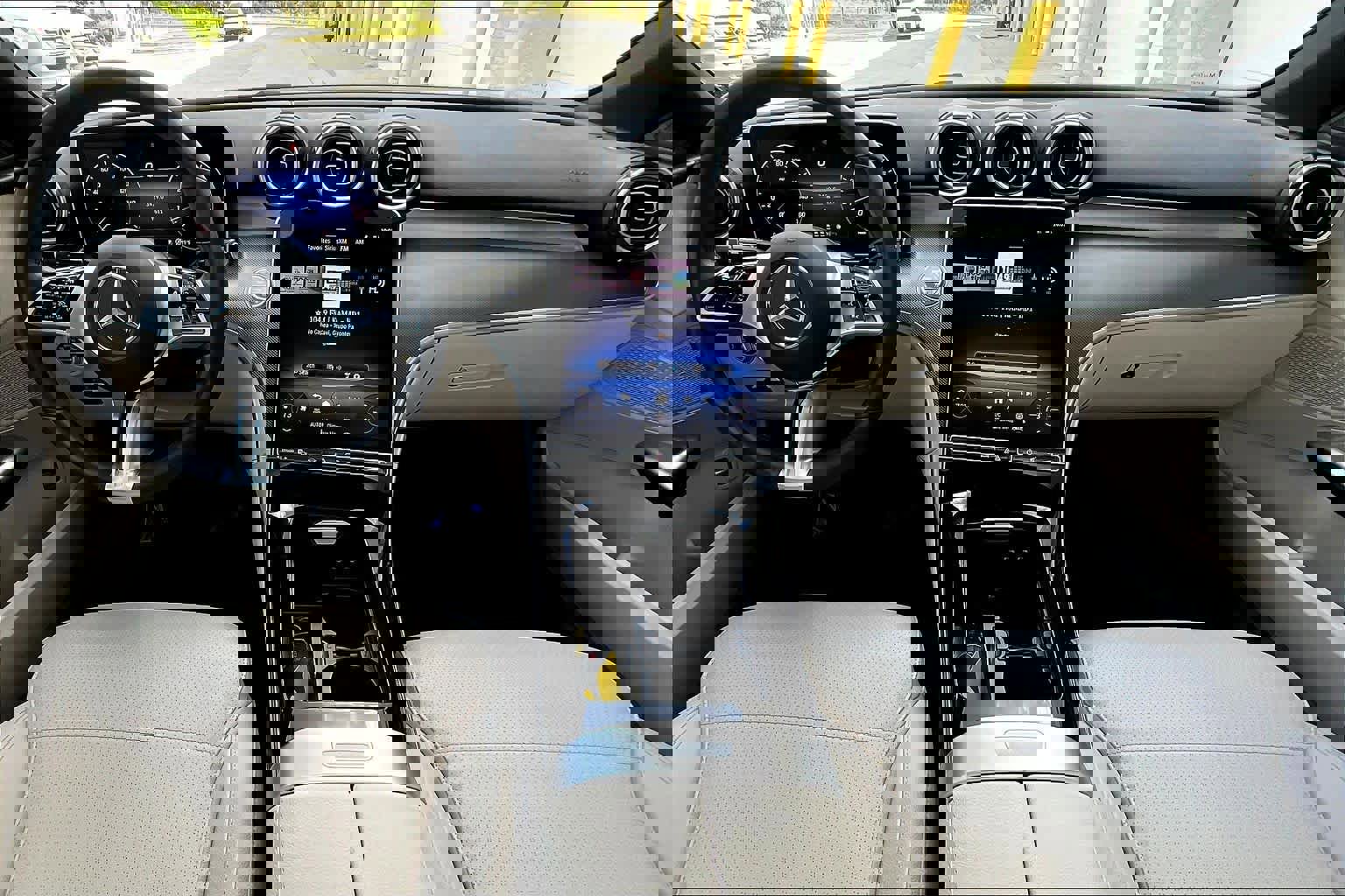 Used 2025 Mercedes-Benz C 300 Sedan image 15