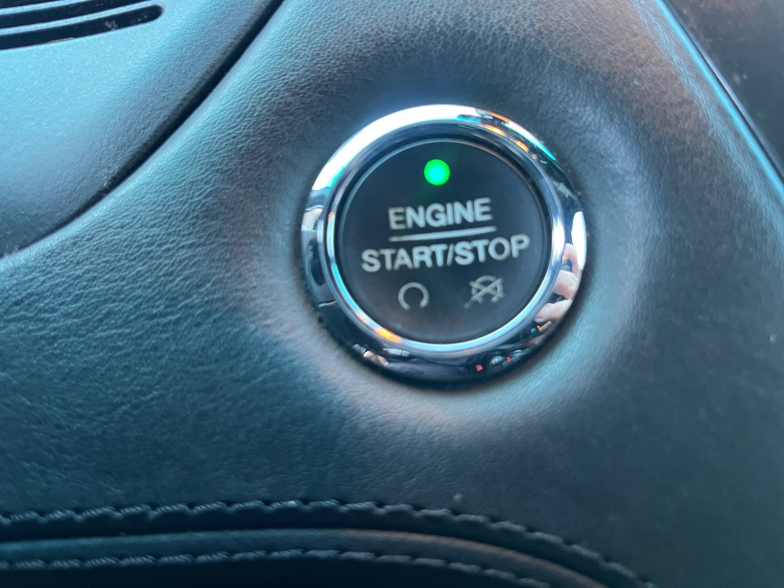 Used 2016 Ford Explorer Platinum image 29