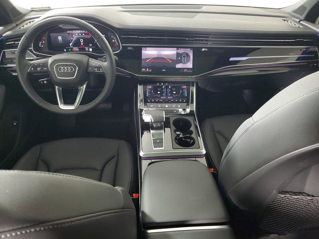 Used 2025 Audi Q7 3.0T Premium Plus AWD/4WD image 14