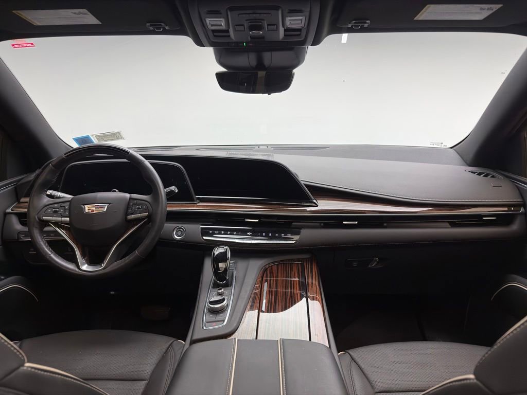 Used 2023 Cadillac Escalade ESV Premium Luxury image 9