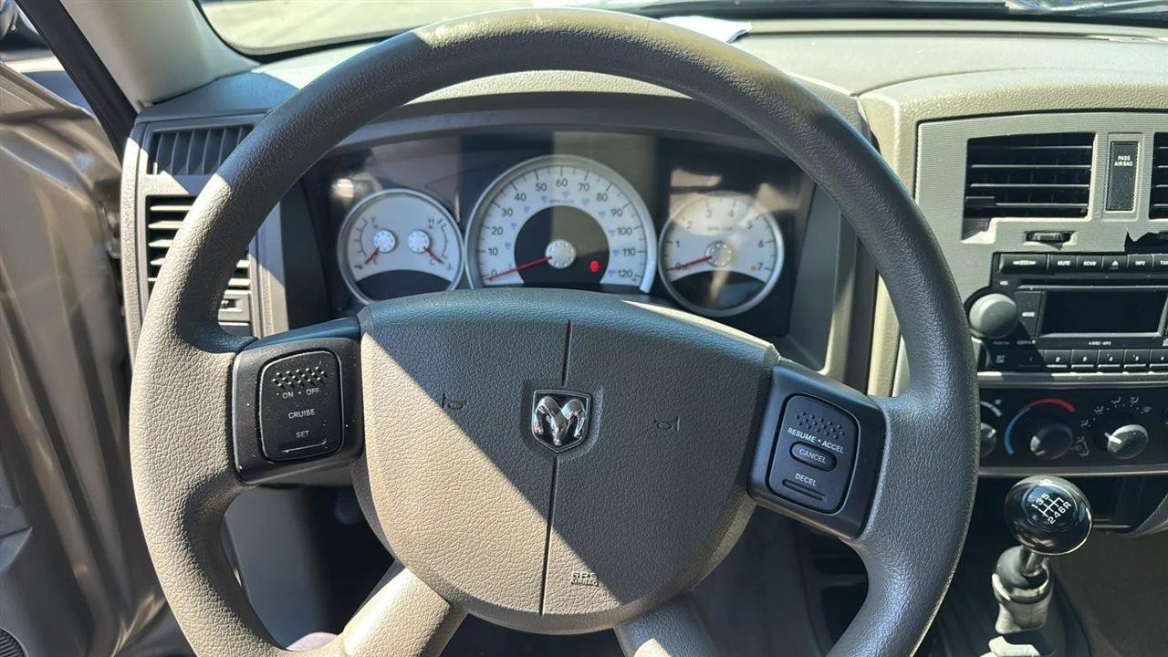 Used 2006 Dodge Dakota SLT w/ SLT Value Group image 45