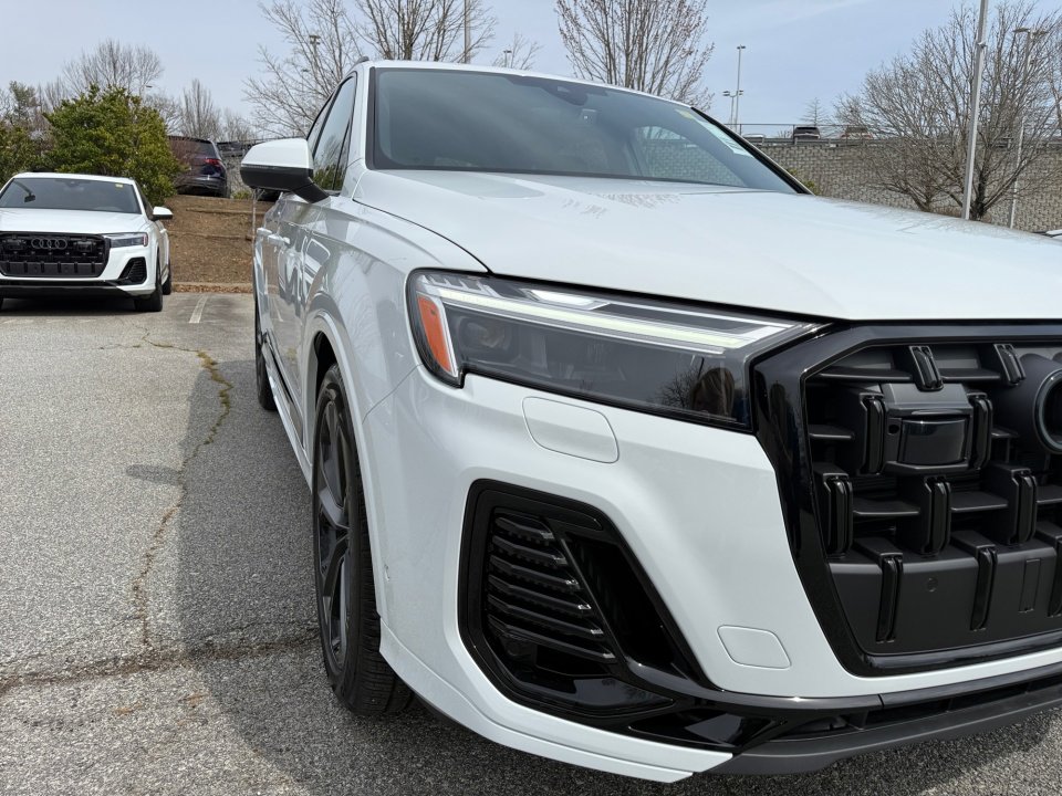 New 2026 Audi Q7 3.0T Premium Plus AWD/4WD image 24