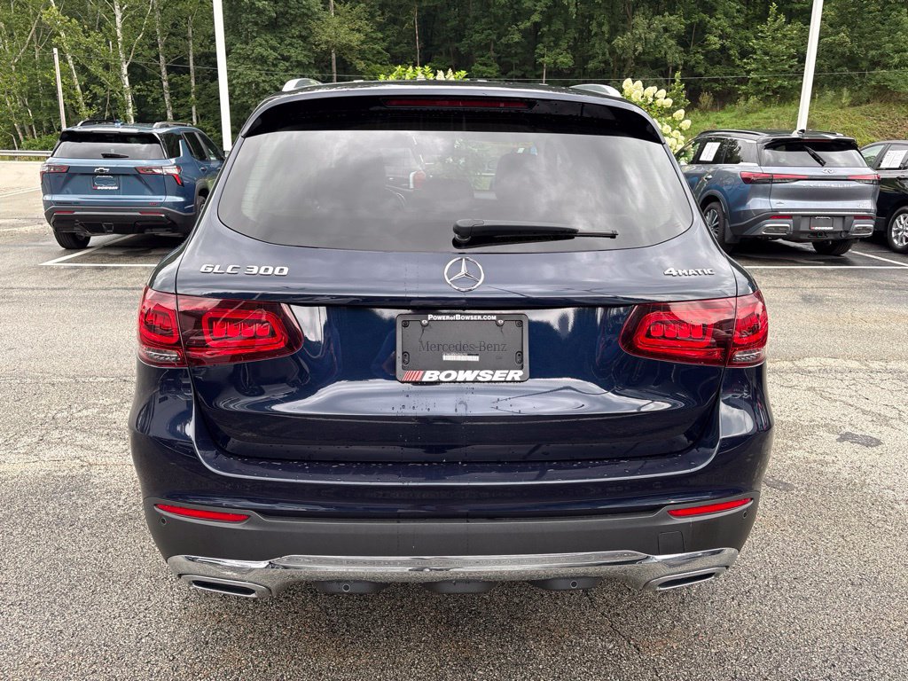 Used 2022 Mercedes-Benz GLC 300 4MATIC image 4