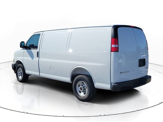 New 2026 GMC Savana 2500 w/ Driver Convenience Package RWD image 4