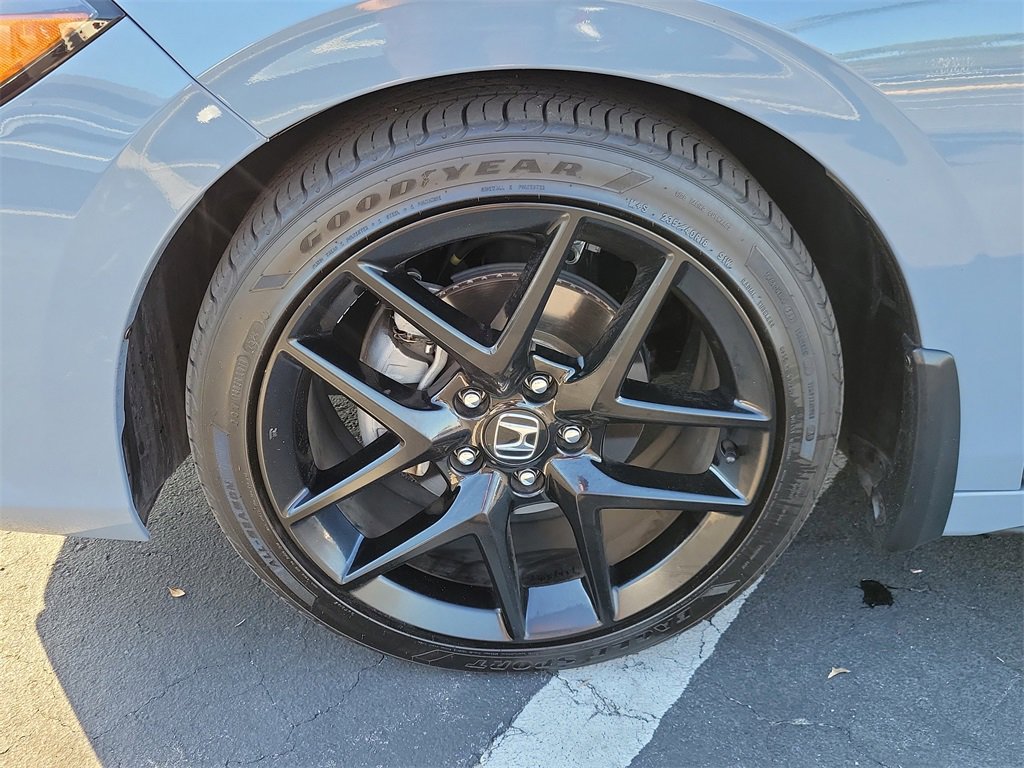 Used 2024 Honda Civic Sport image 6