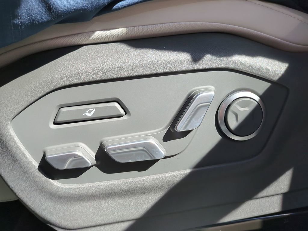 New 2026 Hyundai Santa Fe Calligraphy image 24