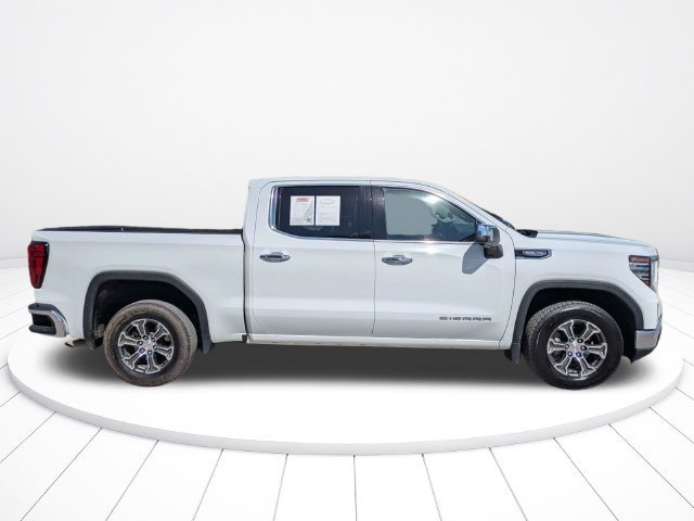 Used 2025 GMC Sierra 1500 SLT RWD image 3