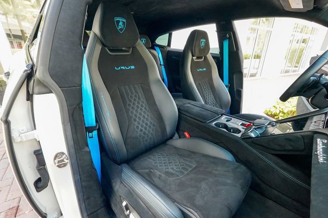 Used 2023 Lamborghini Urus Performante image 91
