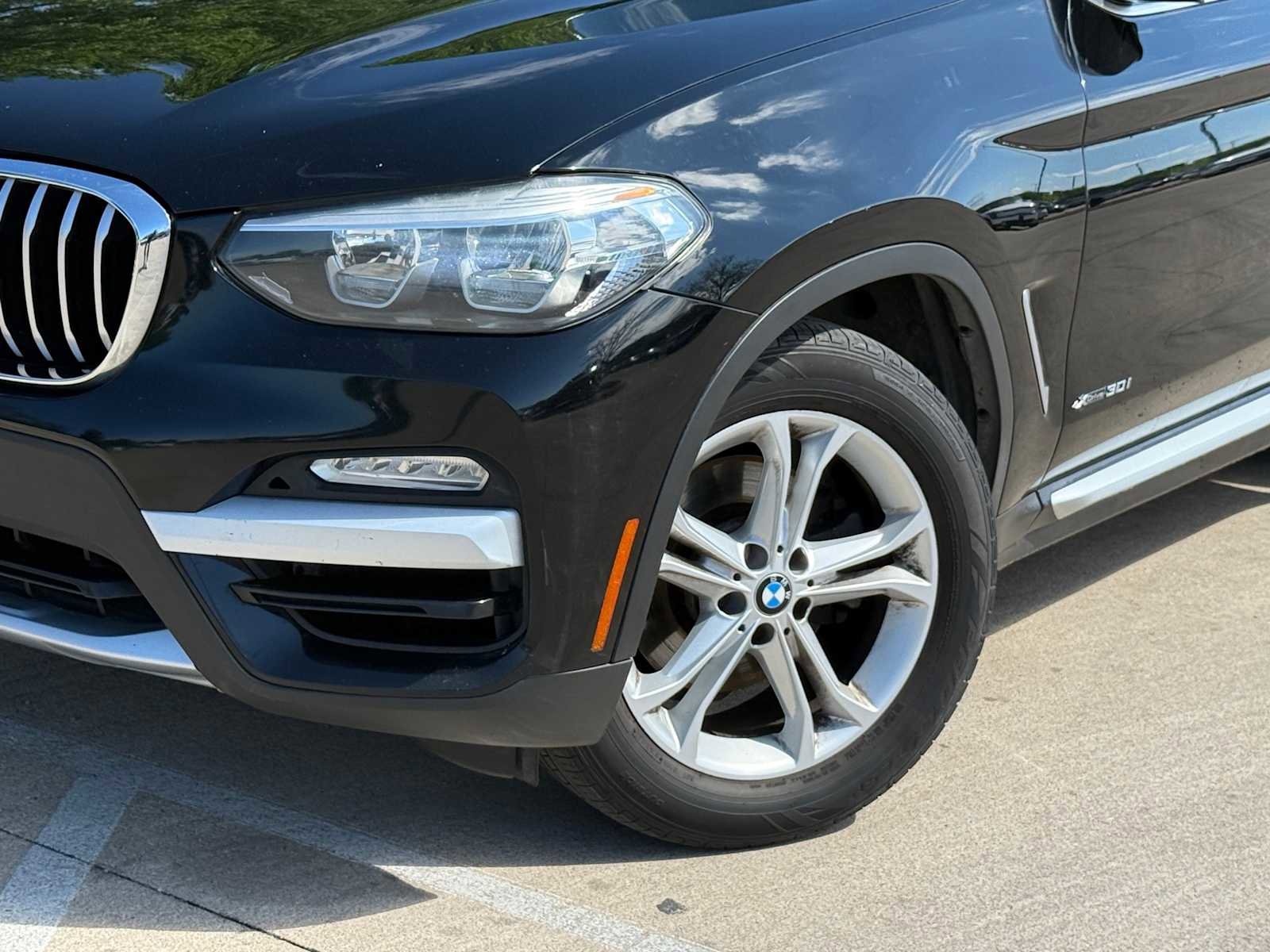 Used 2018 BMW X3 xDrive30i image 3