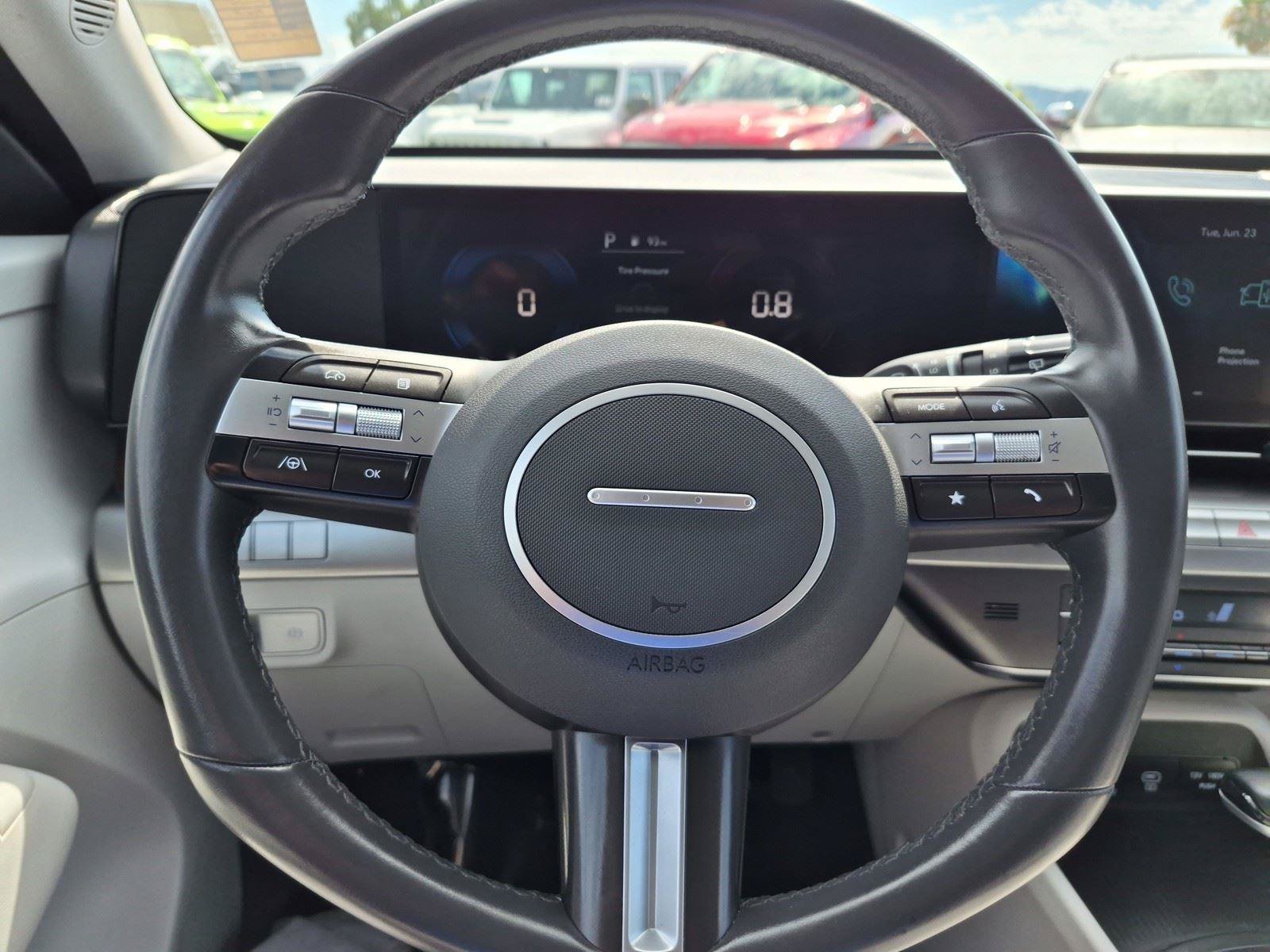 Used 2025 Hyundai Kona SEL FWD image 28