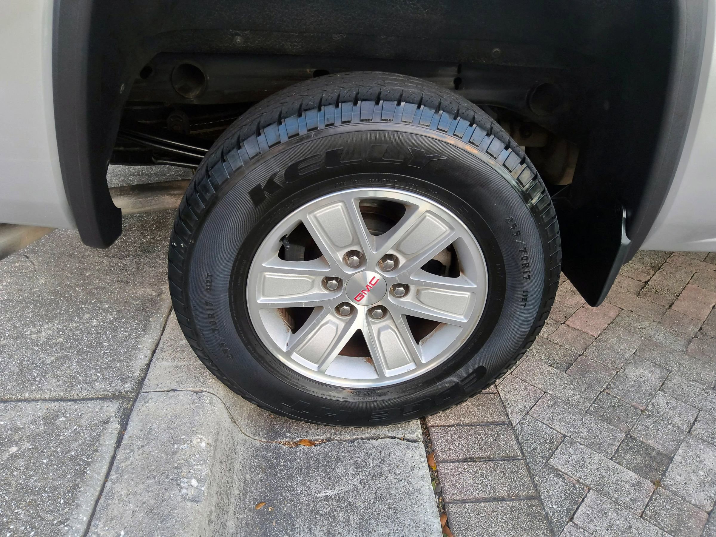 Used 2017 GMC Sierra 1500 SLE w/ SLE Value Package image 45