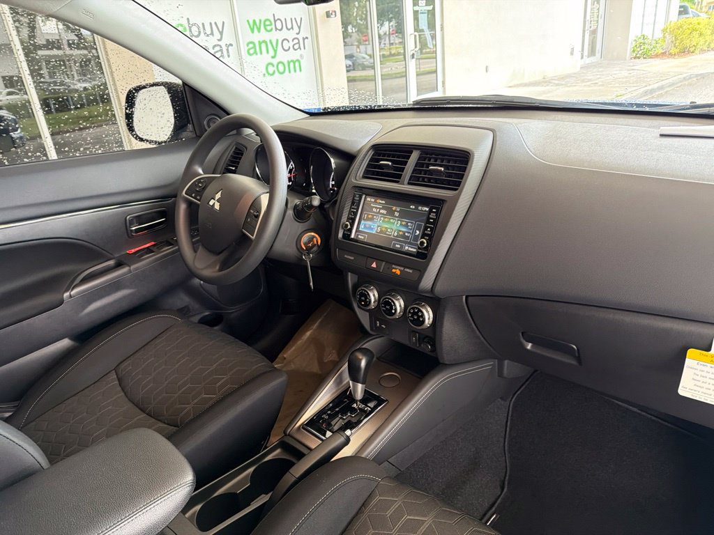 New 2027 Mitsubishi Outlander Sport FWD image 17