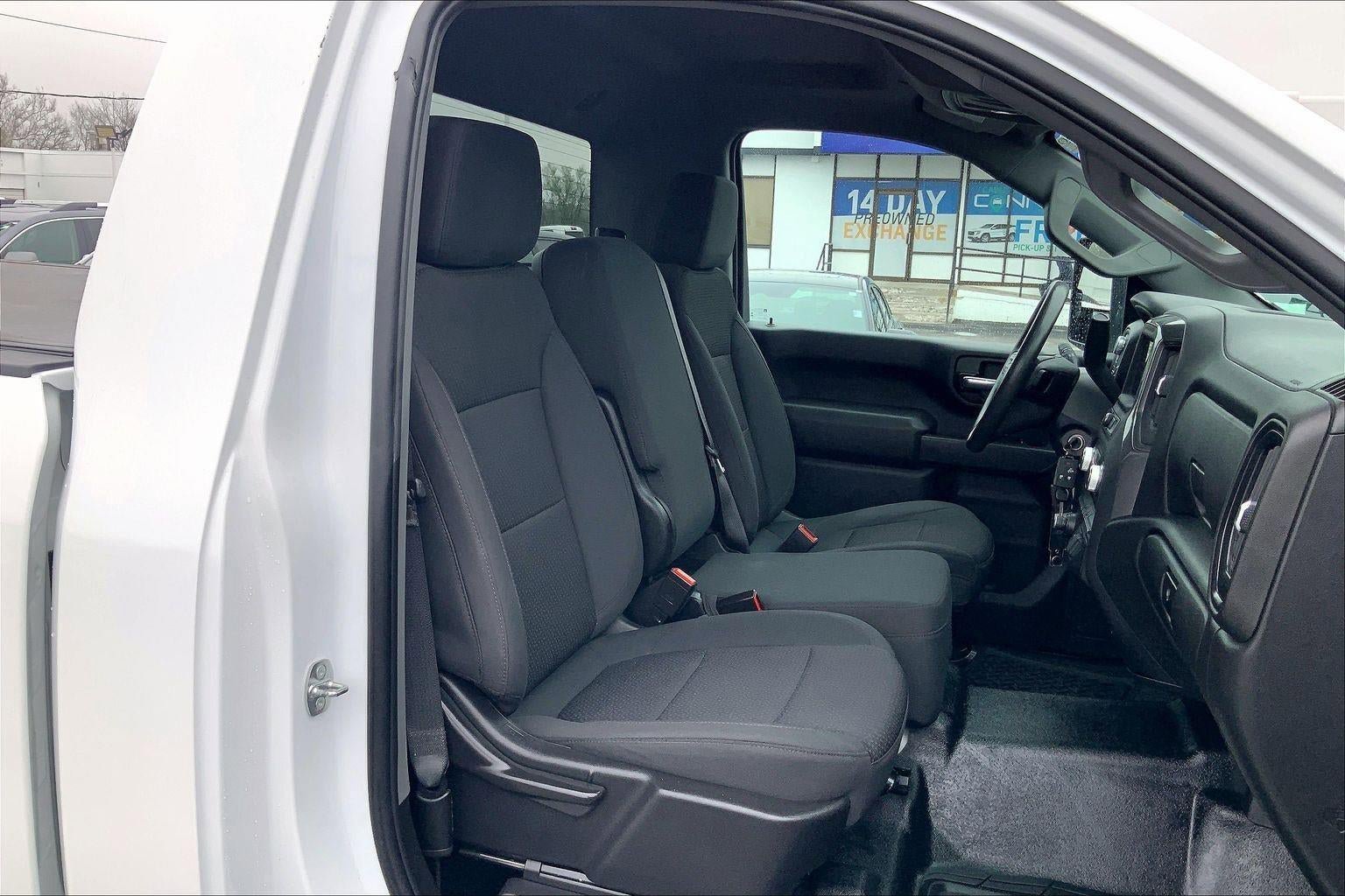 Used 2022 GMC Sierra 2500 Pro w/ Convenience Package AWD/4WD image 5