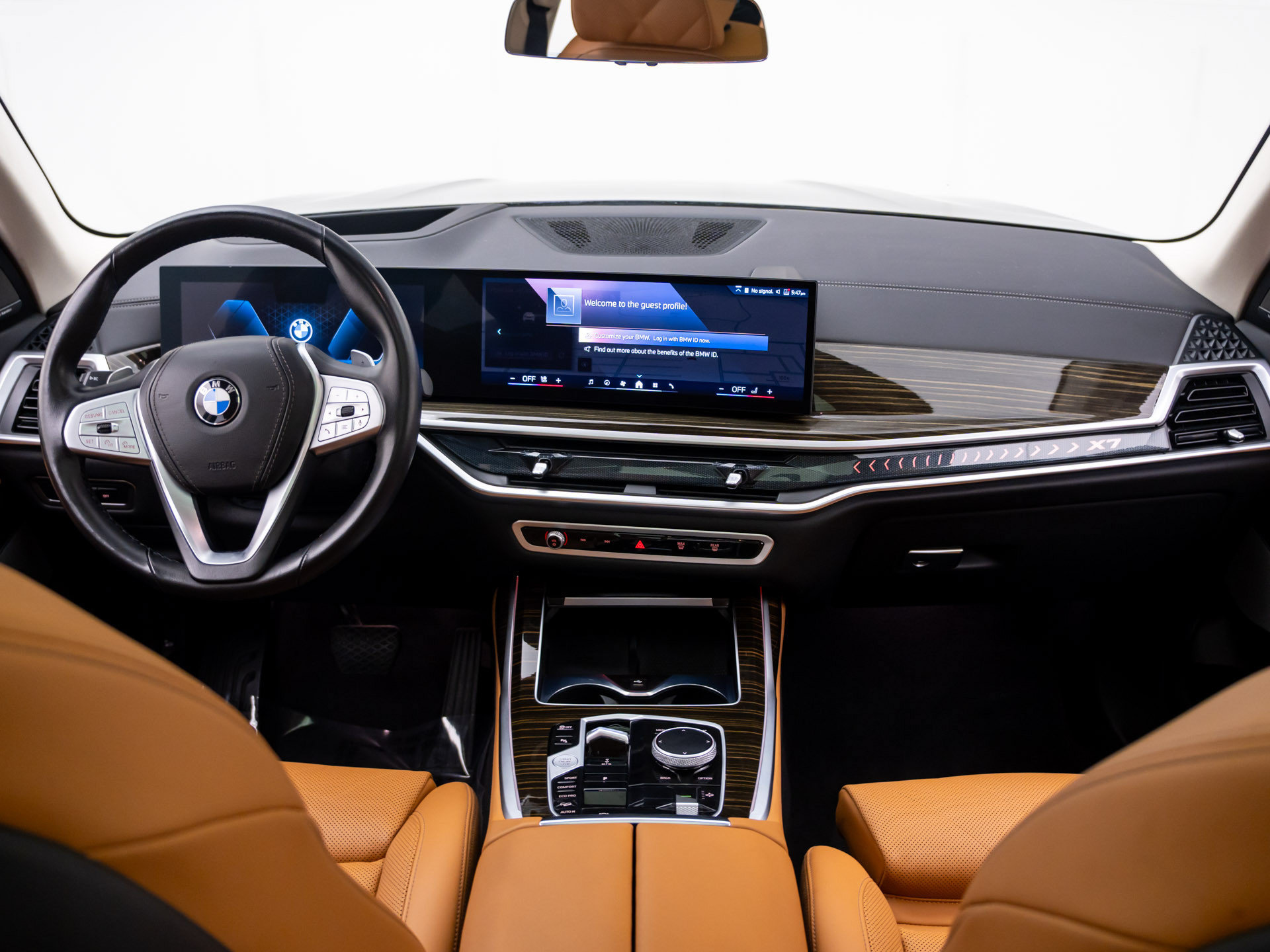 Certified 2025 BMW X7 xDrive40i AWD/4WD image 10