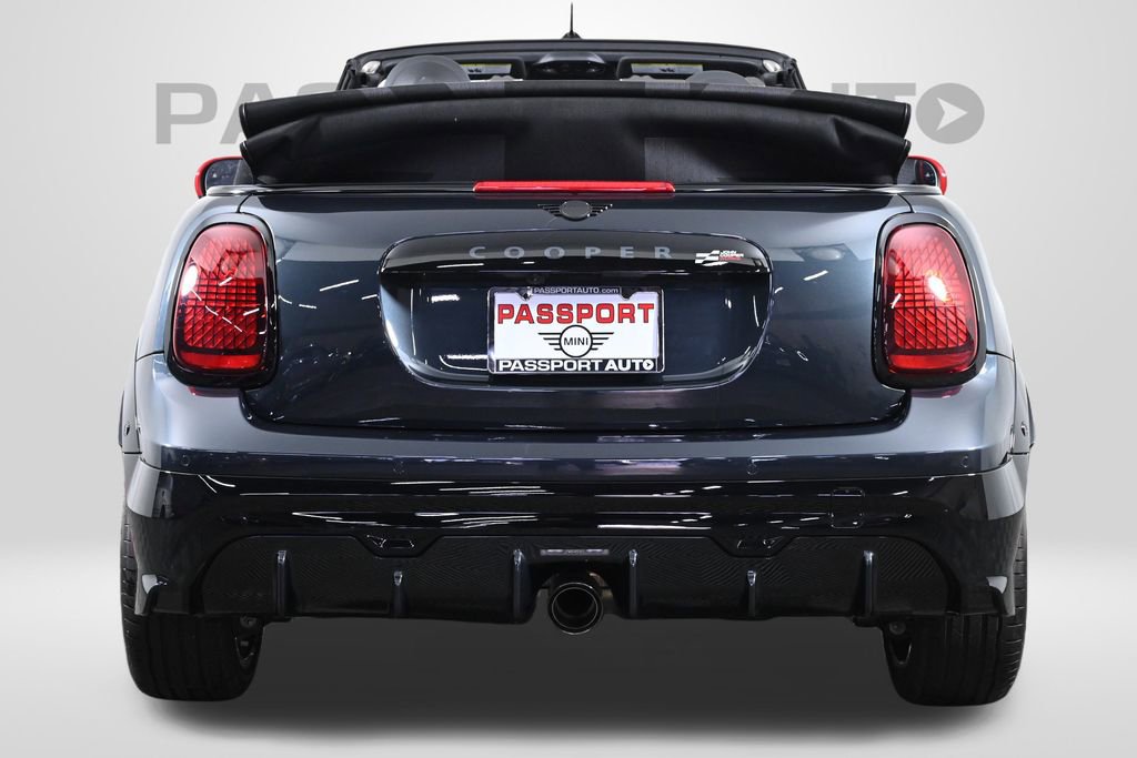 Certified 2025 MINI Cooper John Cooper Works image 9