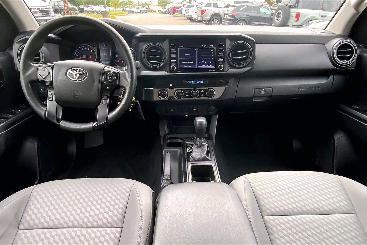 Used 2021 Toyota Tacoma SR AWD/4WD image 15