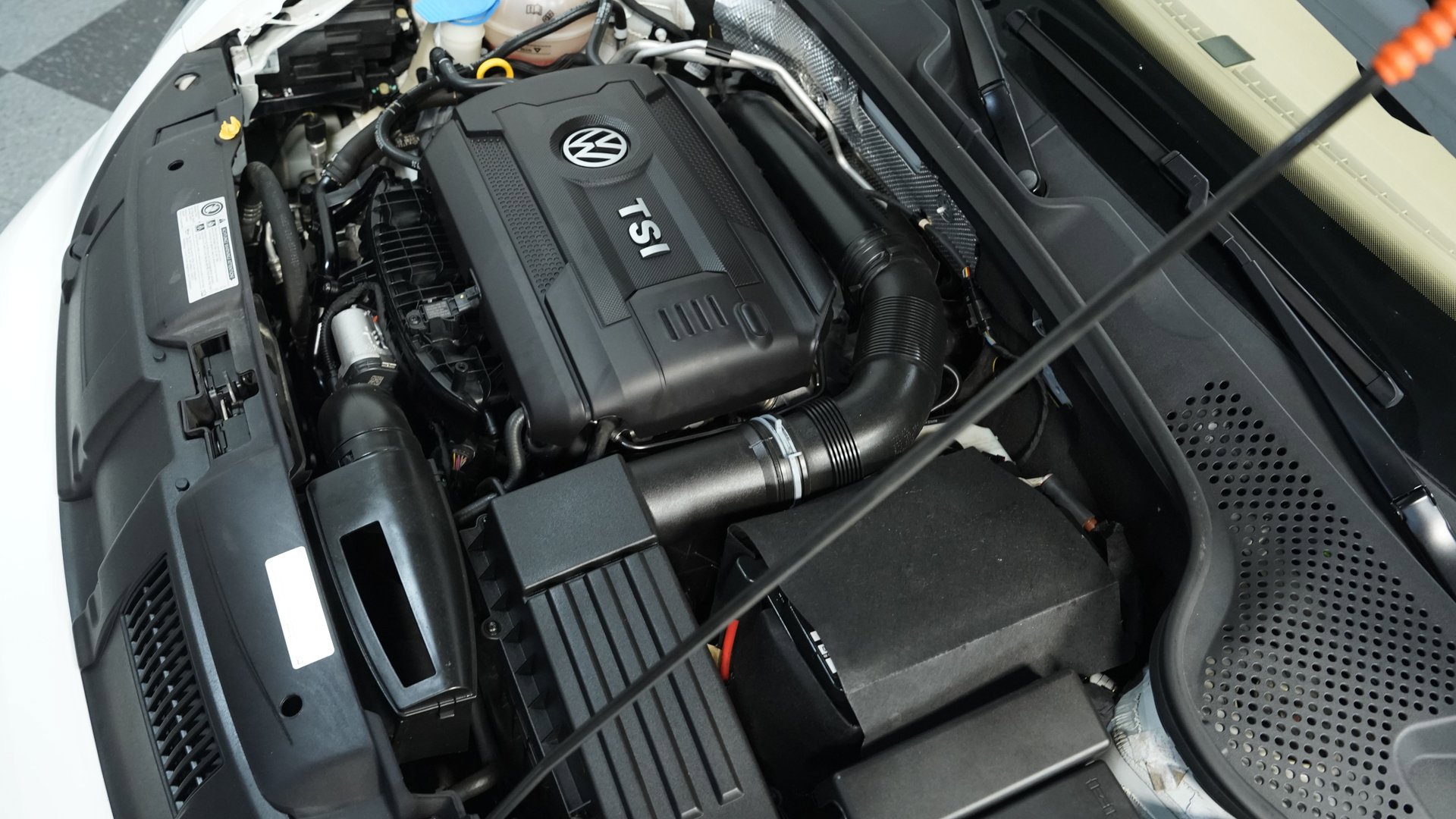 Used 2014 Volkswagen Beetle 1.8T image 27