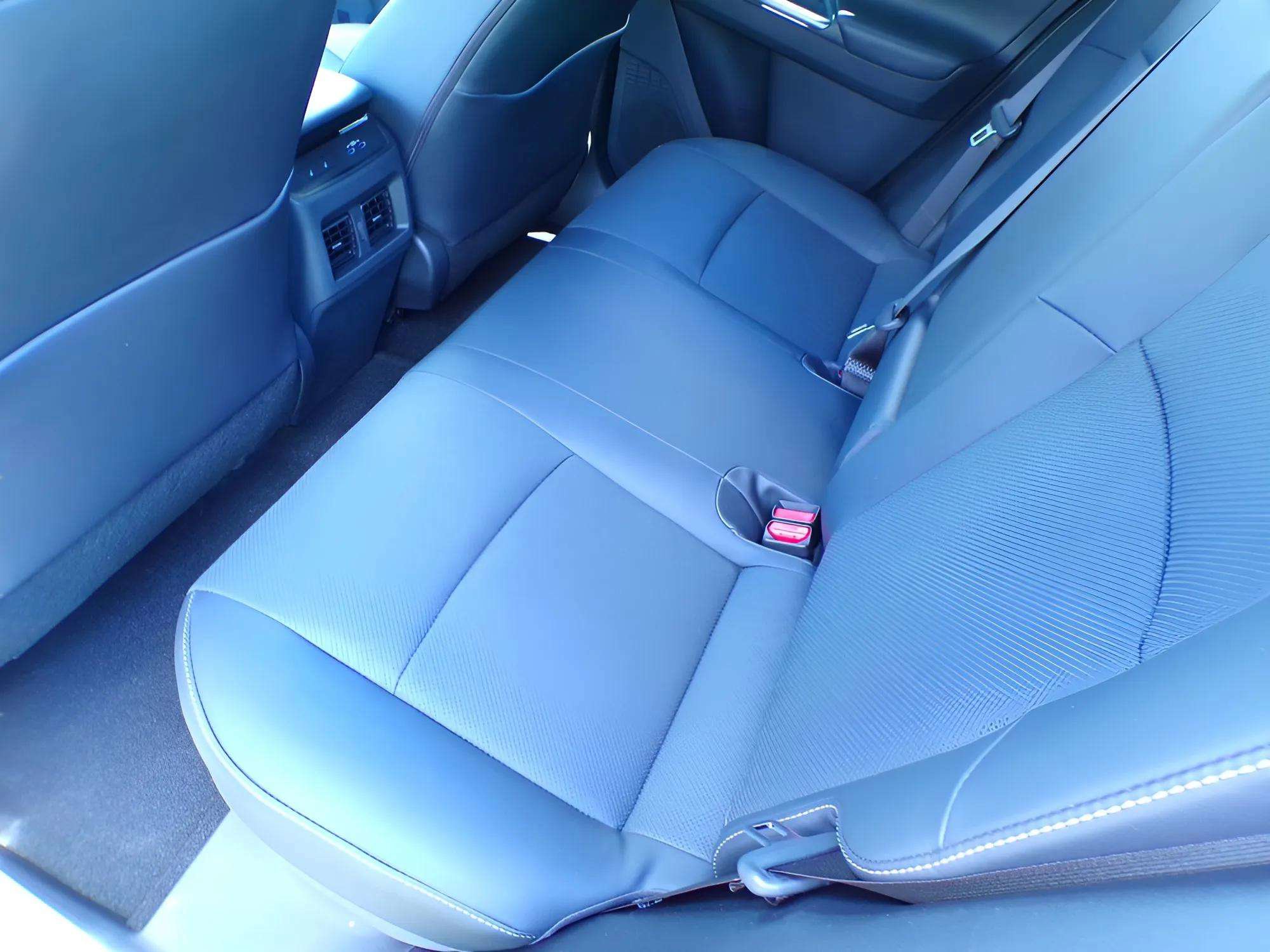 New 2026 Subaru Uncharted AWD image 9