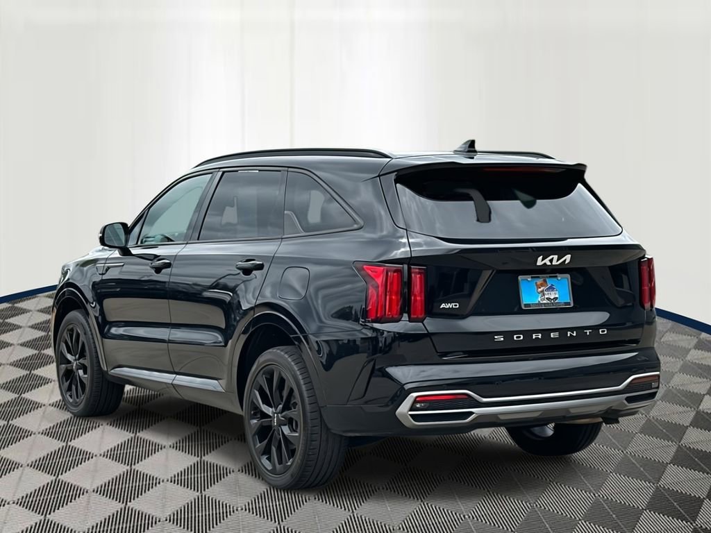 Used 2022 Kia Sorento SX image 4
