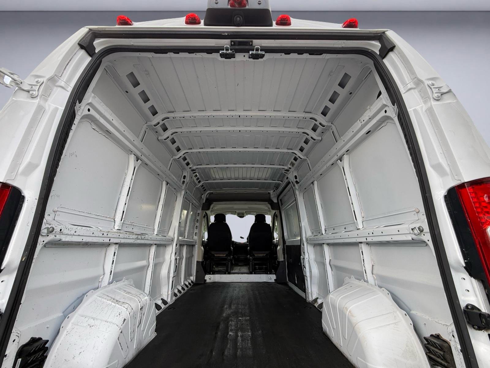 Used 2021 RAM ProMaster 2500 FWD image 10