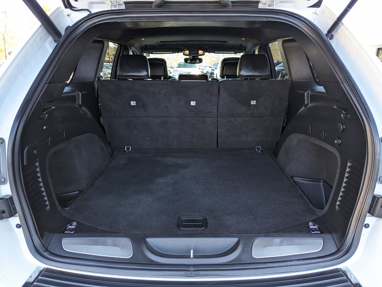 Used 2019 Jeep Grand Cherokee Limited AWD/4WD image 42