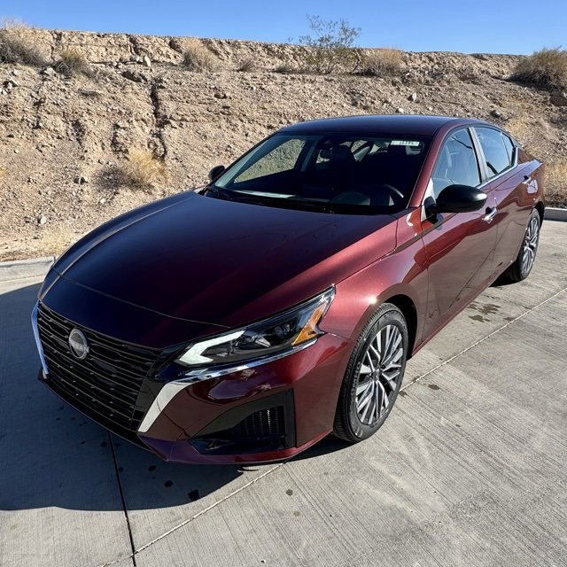 New 2025 Nissan Altima 2.5 SV