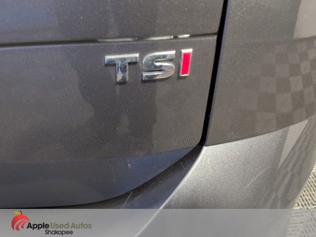 Used 2017 Volkswagen Golf SE FWD image 8