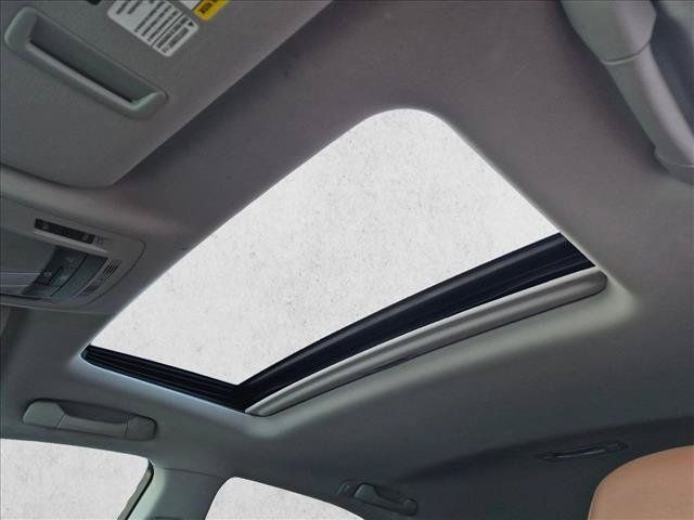 Used 2014 Lexus RX 450h AWD image 9