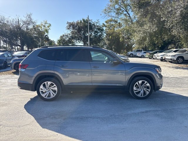 Used 2023 Volkswagen Atlas SE w/ Panoramic Sunroof Package image 19