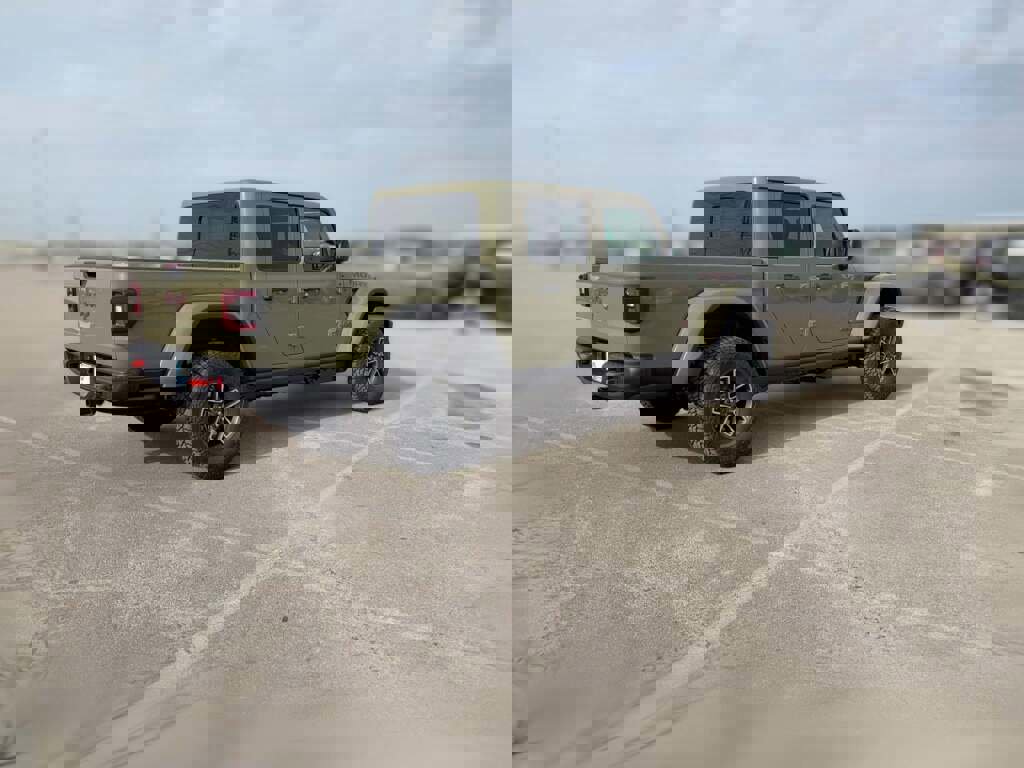 New 2026 Jeep Gladiator Mojave image 12