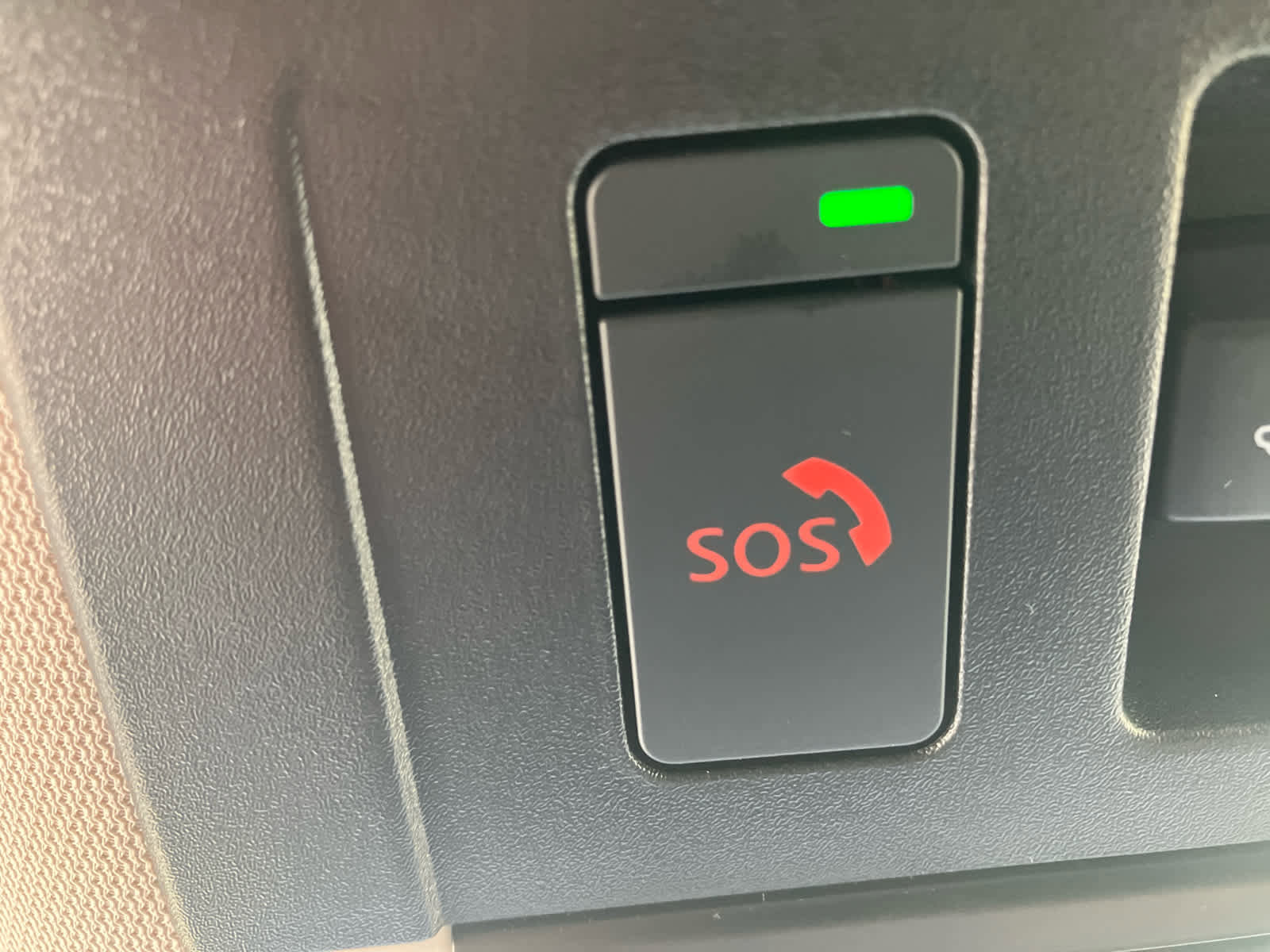 Used 2023 Nissan Pathfinder Platinum w/ Cargo Package image 22