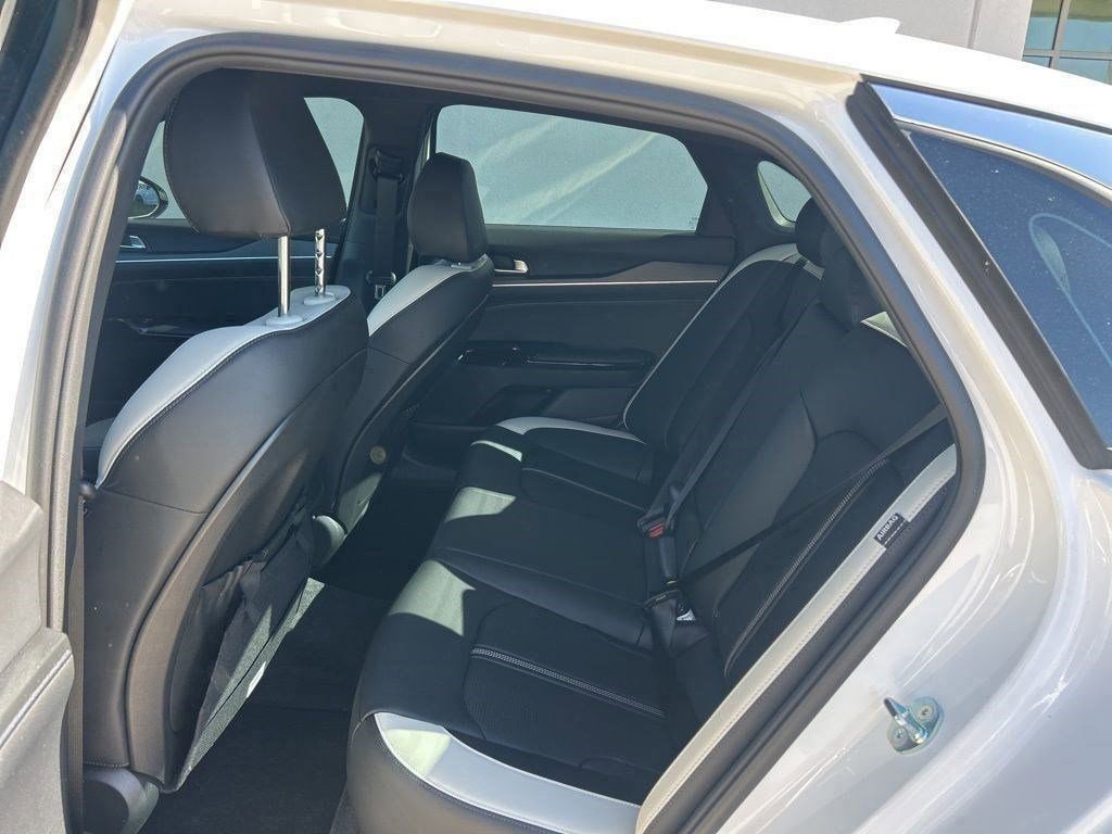 Used 2025 Kia K5 GT-Line FWD image 8