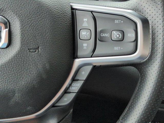 New 2026 RAM 5500 Tradesman AWD/4WD image 24