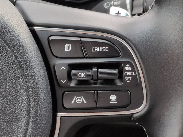 Used 2022 Kia Niro EX Premium FWD image 26