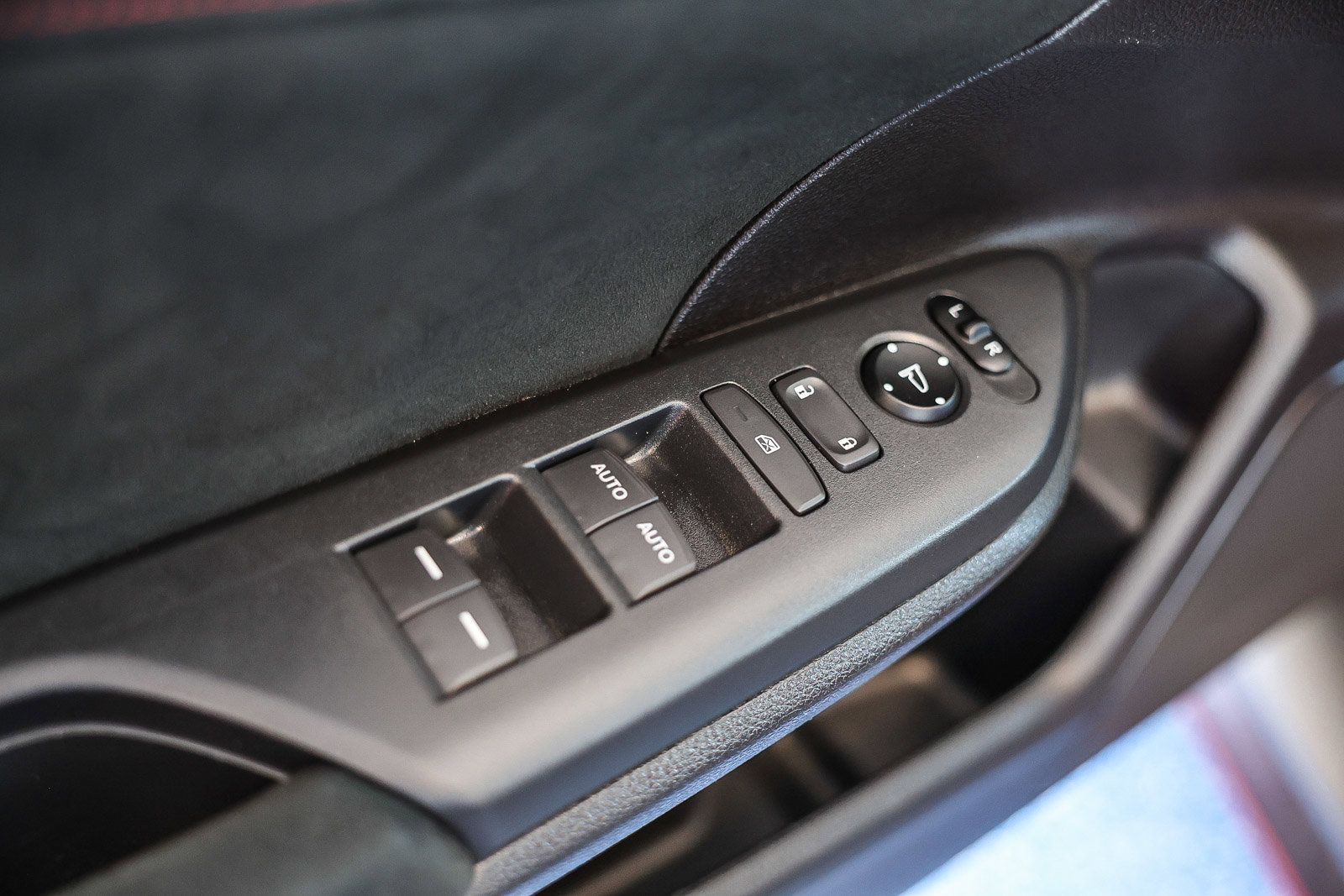 Used 2018 Honda Civic Type R image 23