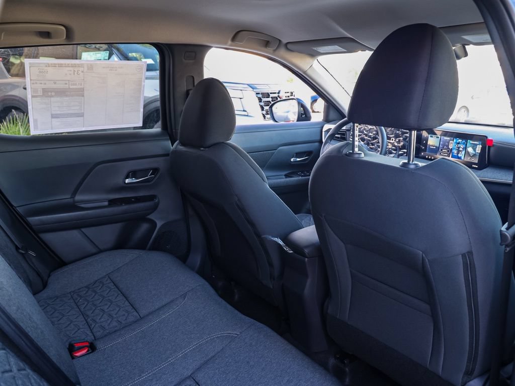 New 2026 Nissan Kicks SV w/ Cold Weather Package FWD image 17