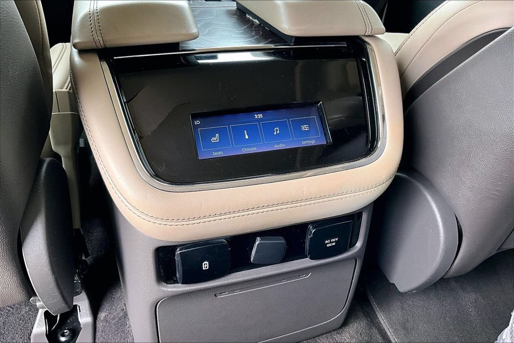 Used 2022 Lincoln Navigator Reserve AWD/4WD image 23