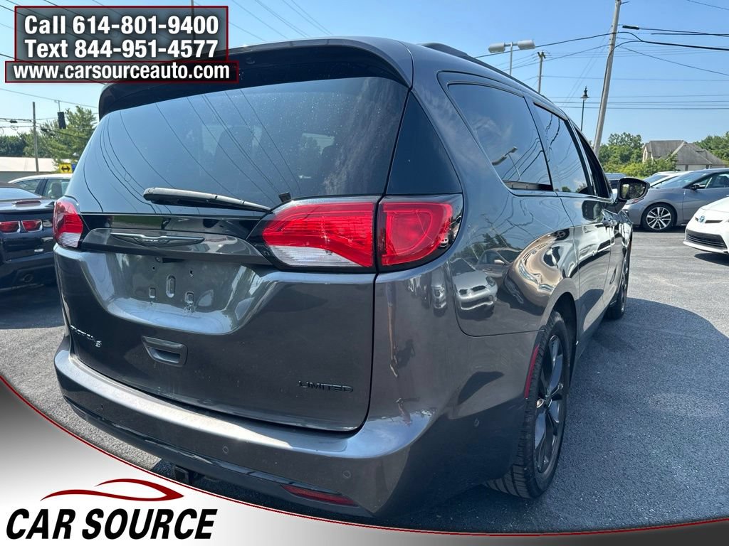 Used 2019 Chrysler Pacifica Limited w/ Advanced Safetytec Group FWD image 8