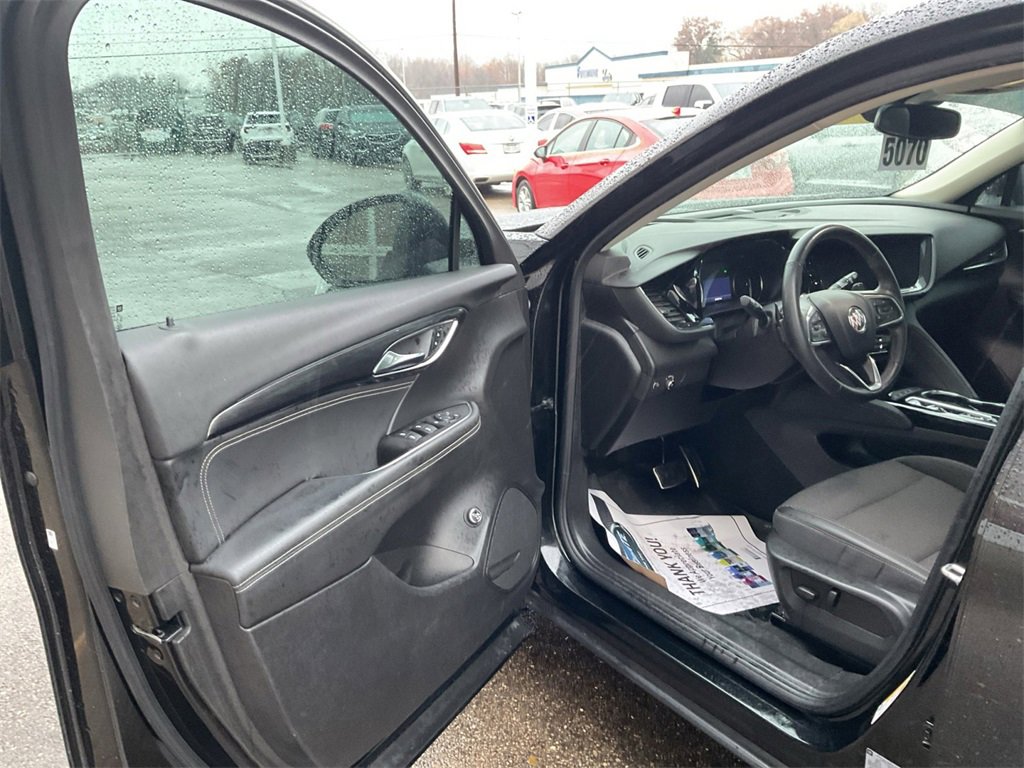 Used 2023 Buick Envision Preferred w/ Sport Touring Package image 17