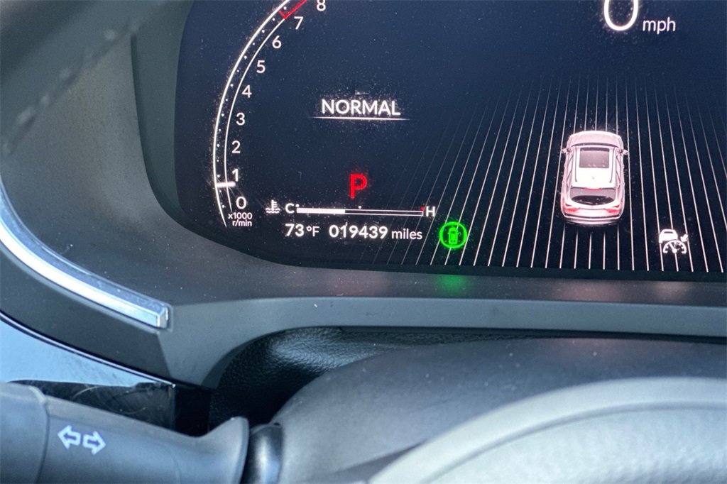 Certified 2024 Acura MDX FWD image 32