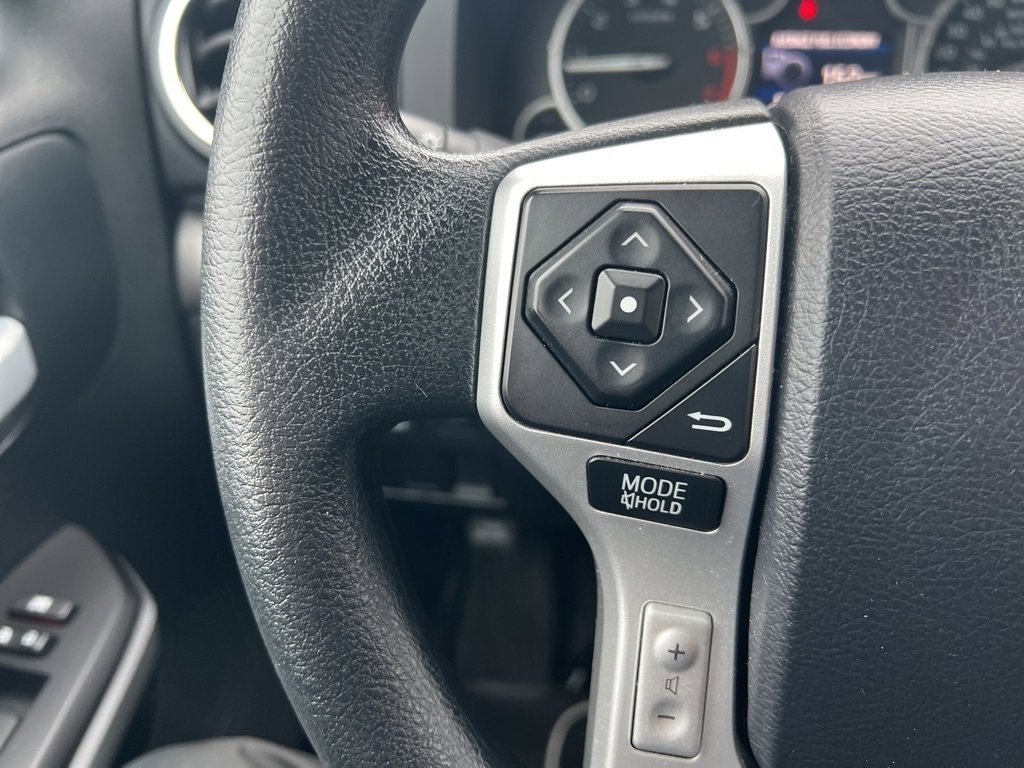 Used 2017 Toyota Tundra SR5 image 6
