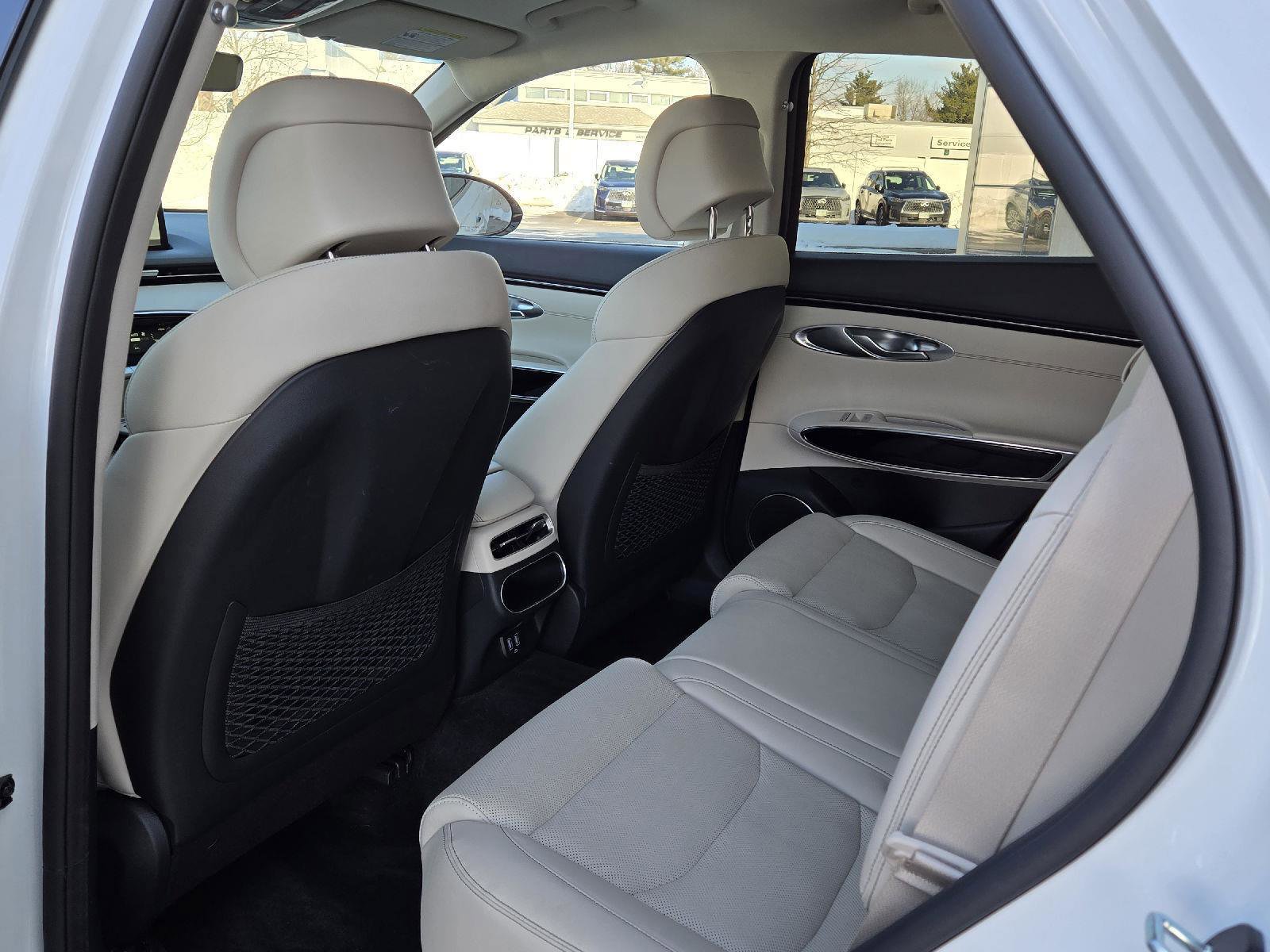 Used 2024 Genesis GV70 2.5T image 22