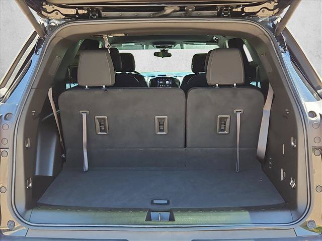 Used 2023 Chevrolet Traverse LT FWD image 6